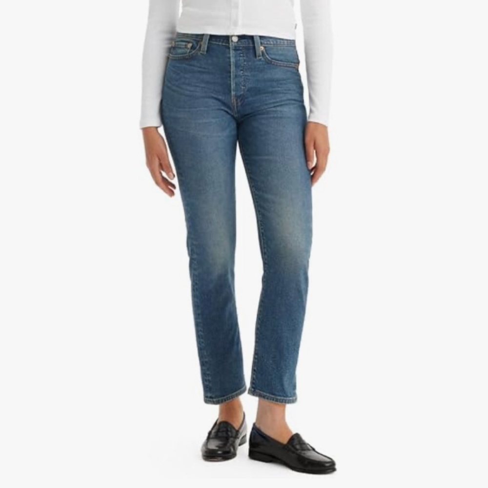 Levi's Women's Wedgie Straight Jeans